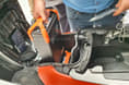 Vida V1 gets removable batteries. Vida V1 gets removable batteries.